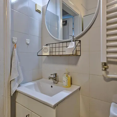 Apartment Royal Street Retreat Belgrade